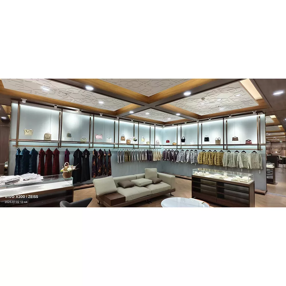 Iron naisten vaateteline